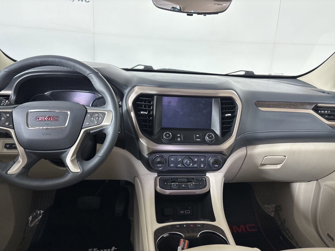 Used 2023 GMC Acadia Denali w/ Denali Ultimate Package image 26