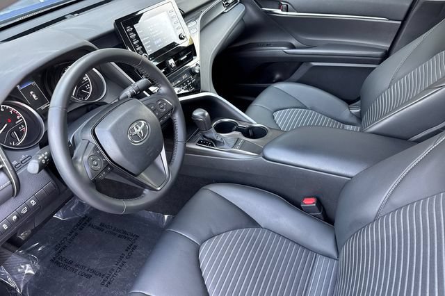 Used 2023 Toyota Camry SE w/ Convenience Package FWD image 10