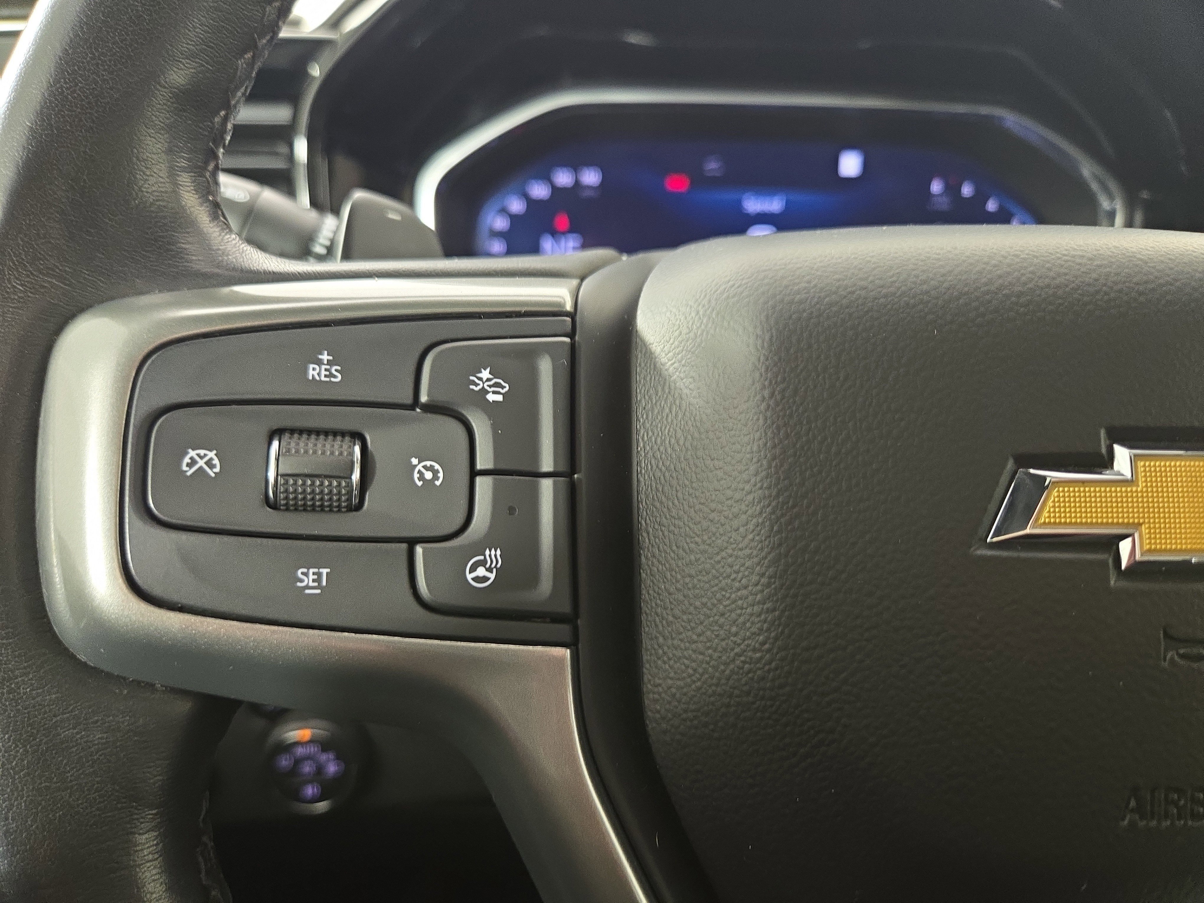 Certified 2022 Chevrolet Silverado 1500 LTZ w/ LTZ Premium Package image 15