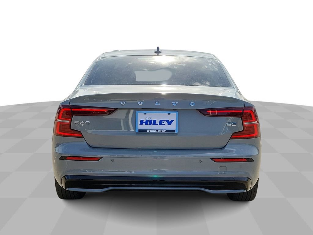 Used 2024 Volvo S60 B5 Core image 7