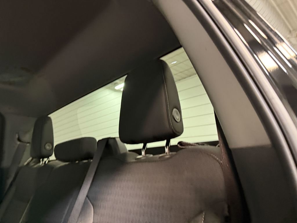 Used 2023 Chevrolet Silverado 1500 LT image 50