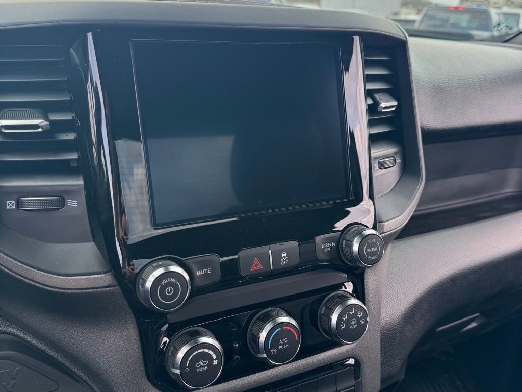 New 2026 RAM 5500 Tradesman AWD/4WD image 19