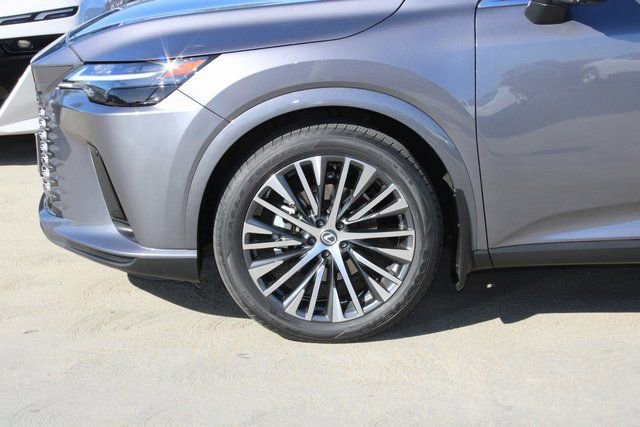 Certified 2023 Lexus RX 350 Premium Plus w/ Cold Area Package image 4