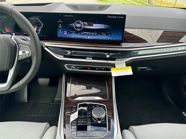 New 2026 BMW X5 xDrive40i w/ Climate Comfort Package image 11