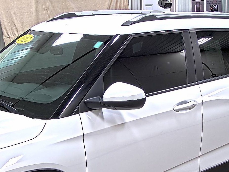 Certified 2023 Chevrolet TrailBlazer LT w/ Convenience Package image 8