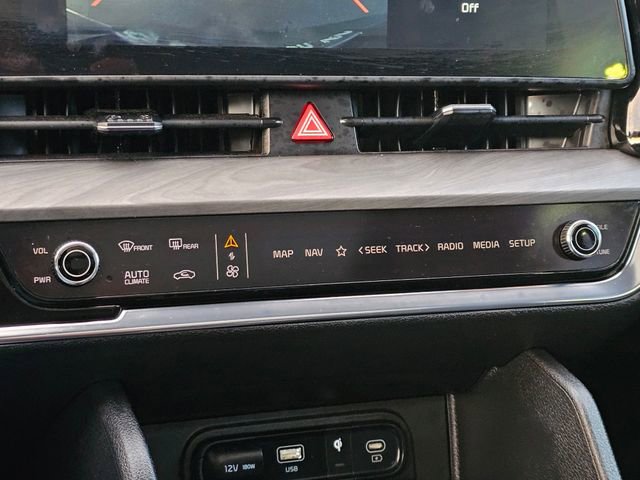 Used 2024 Kia Sportage X-Line w/ X-Line Premium Package image 31