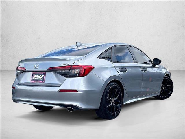 Used 2022 Honda Civic Sport image 2