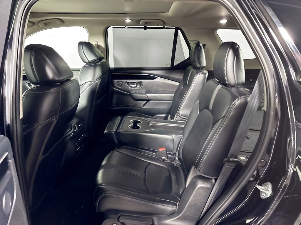 Certified 2023 Honda Pilot Touring image 22