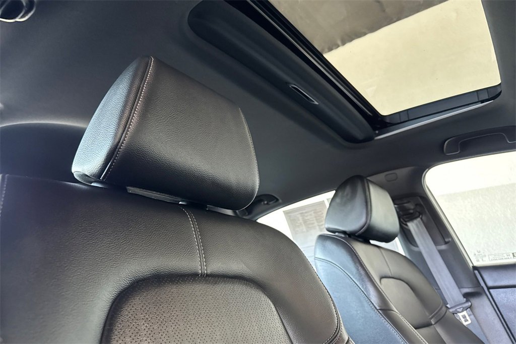 Certified 2025 Honda Civic Sport image 15
