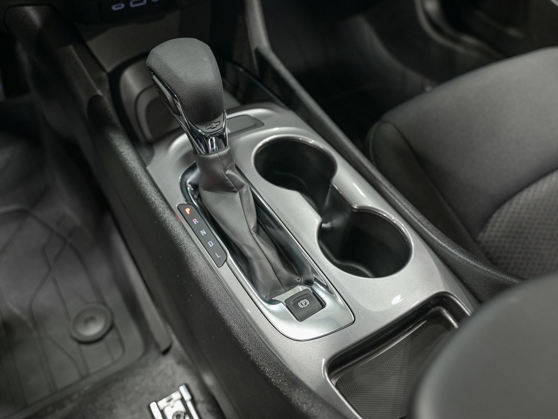 Used 2023 Chevrolet Malibu LS image 24