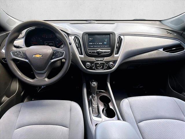 Used 2018 Chevrolet Malibu LS FWD image 16