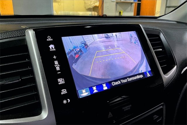 Used 2018 Honda Pilot Elite image 24