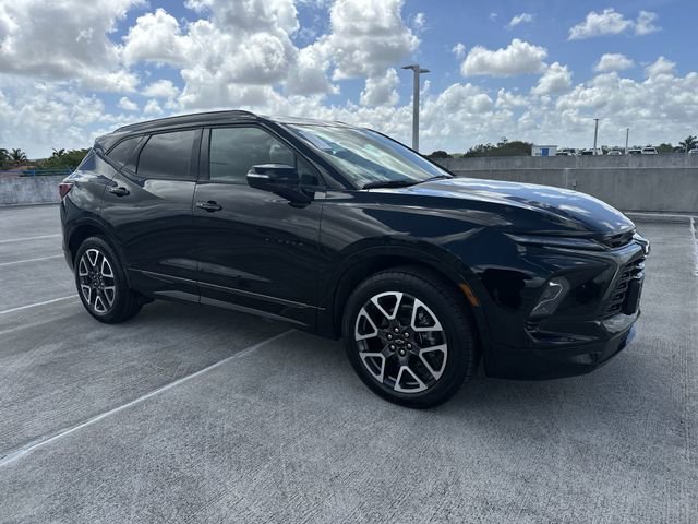 Used 2025 Chevrolet Blazer RS image 16