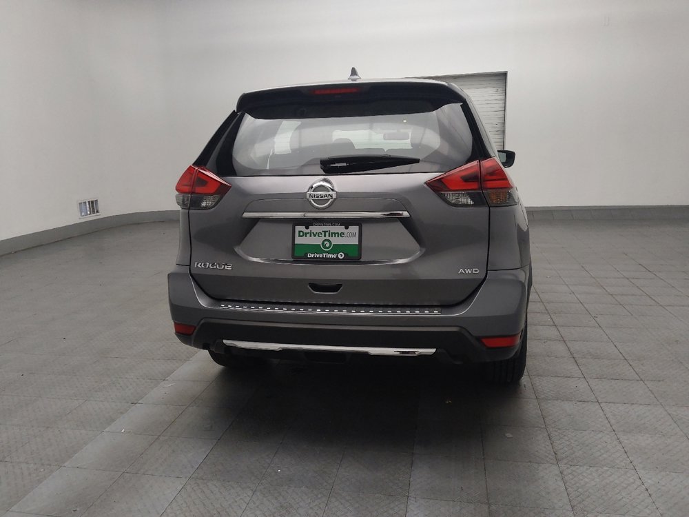 Used 2017 Nissan Rogue S AWD/4WD image 7
