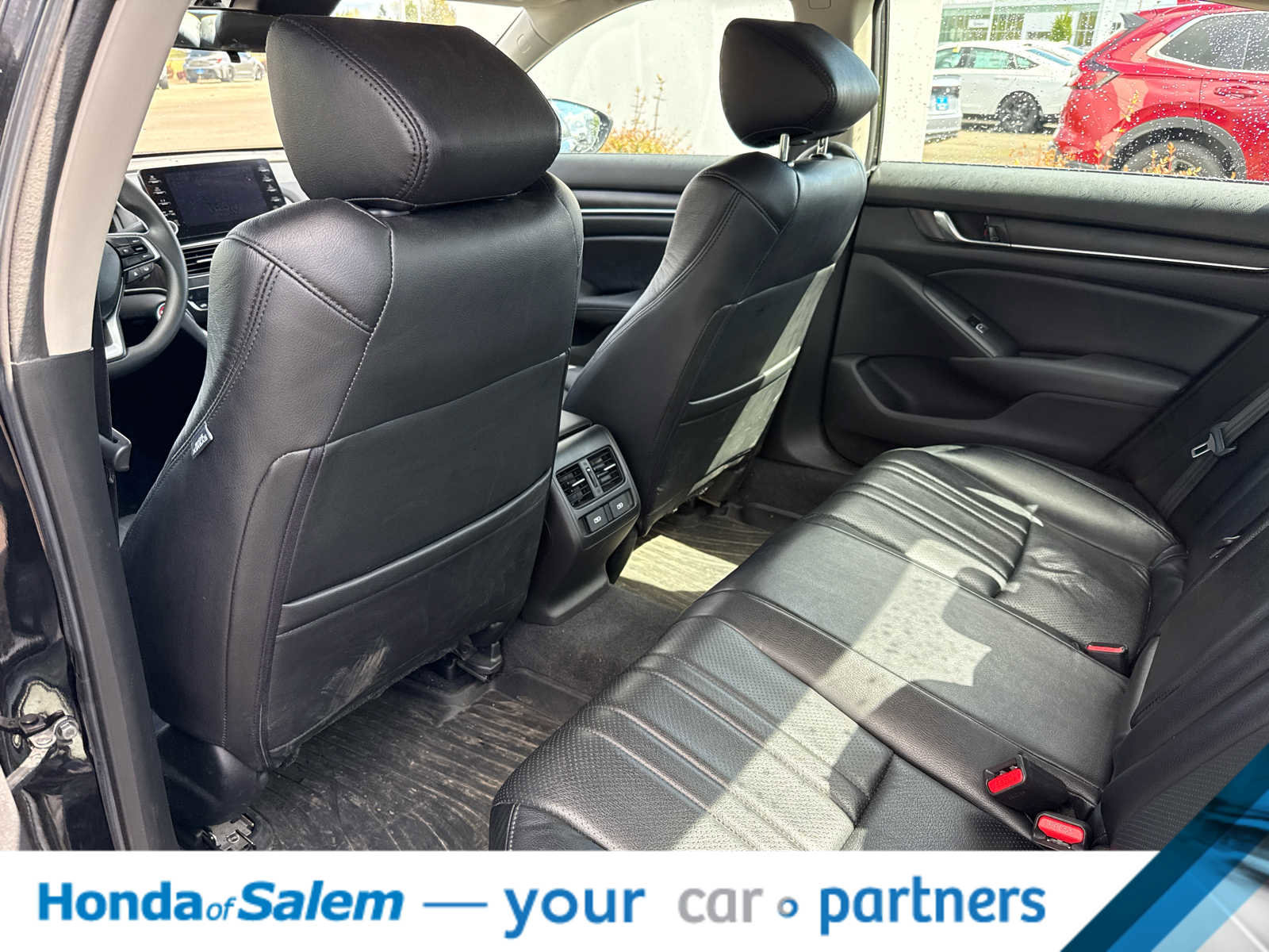 Used 2021 Honda Accord EX image 12