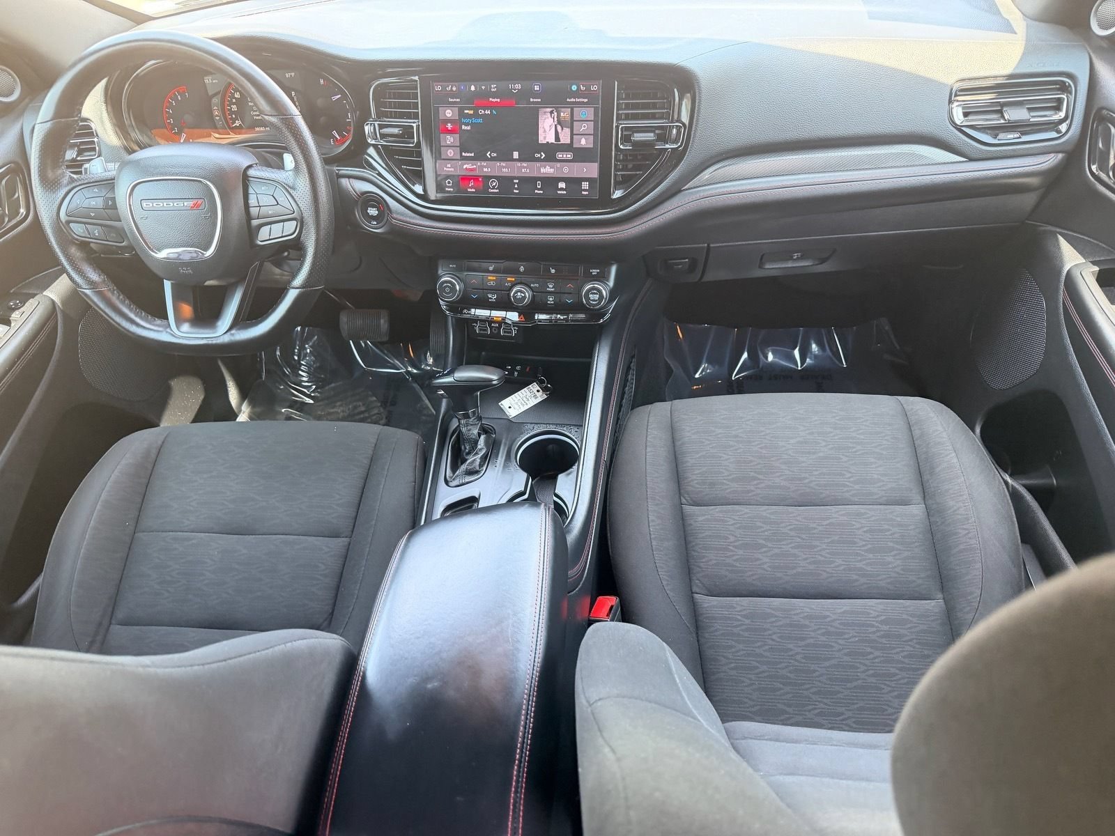 Used 2025 Dodge Durango GT w/ Blacktop Package AWD/4WD image 14