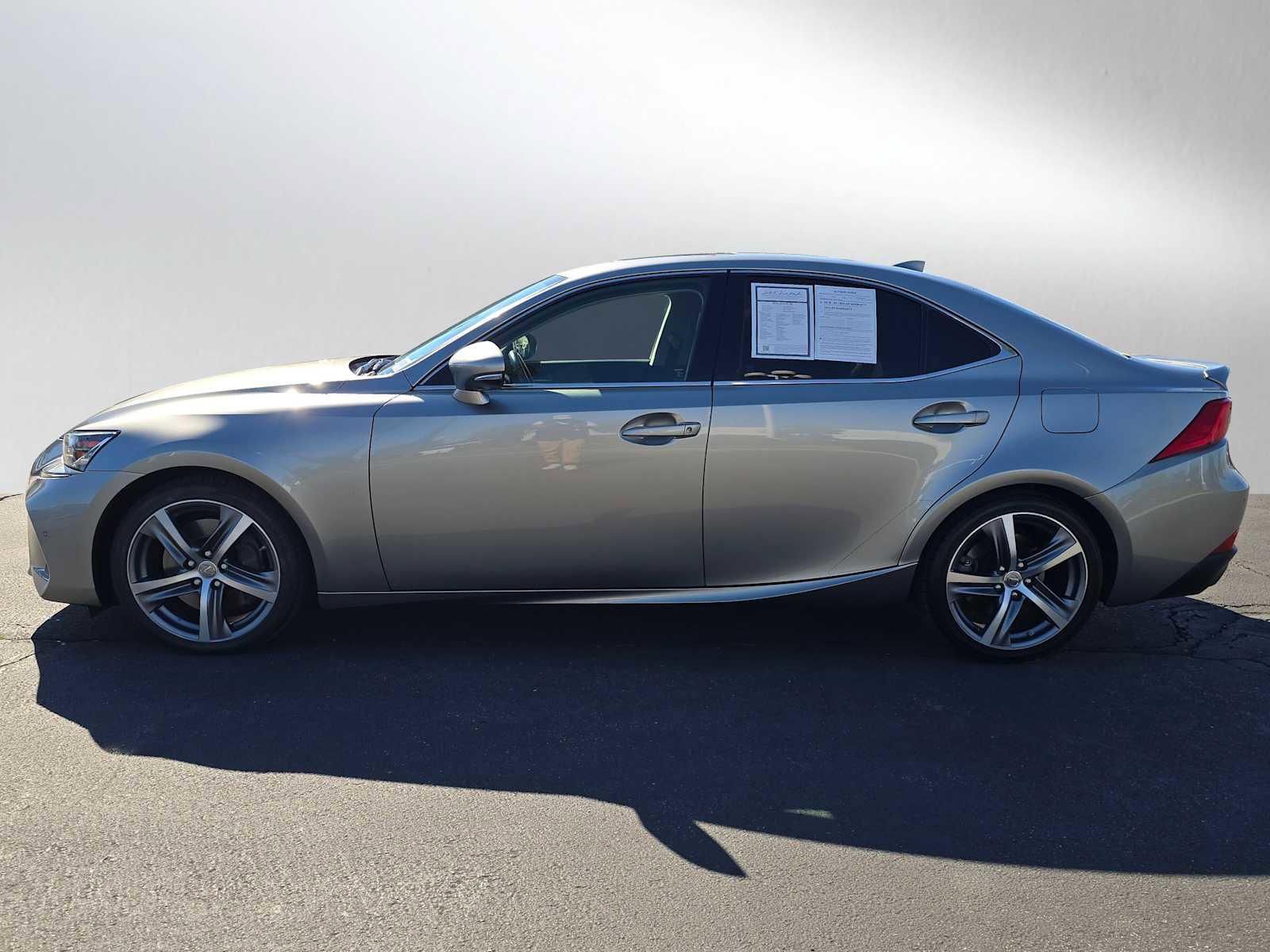 Used 2018 Lexus IS 300 image 6