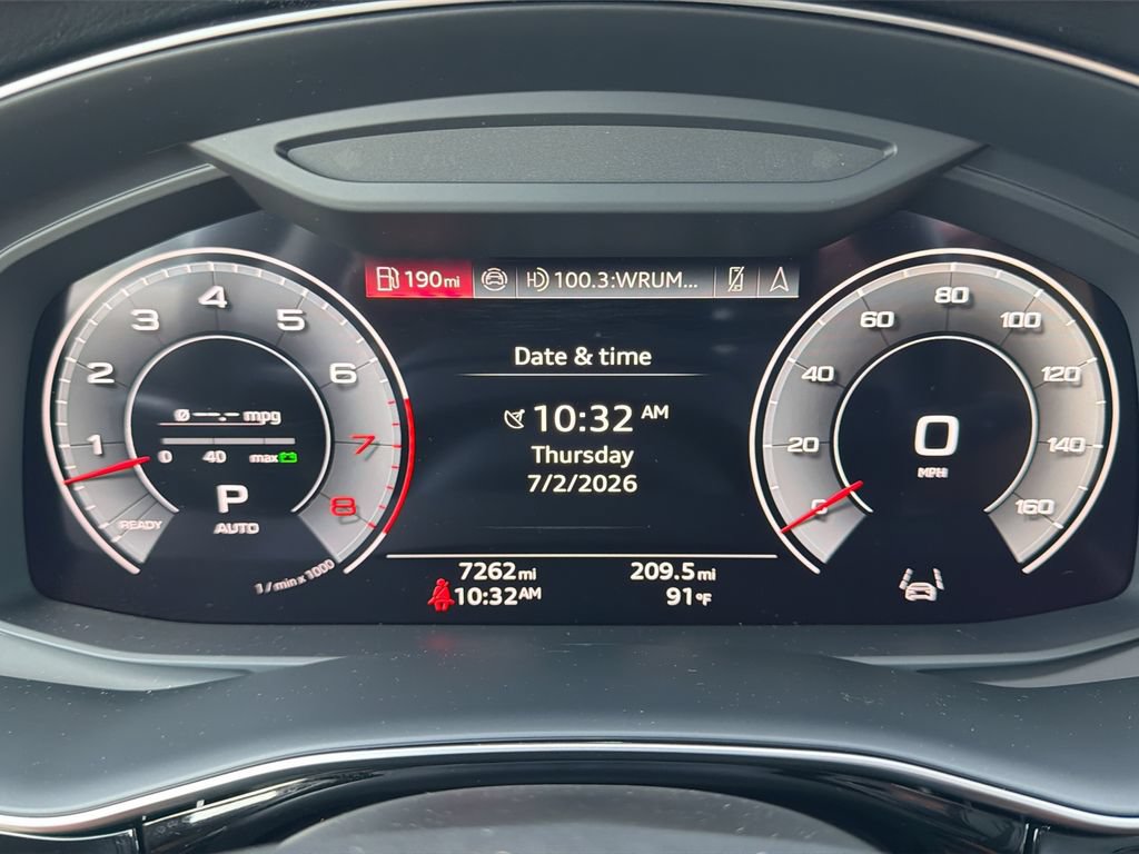 Used 2025 Audi Q8 Premium AWD/4WD image 25