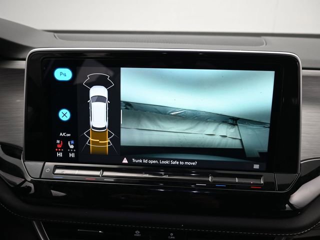 Used 2024 Volkswagen Atlas Cross Sport SE image 17