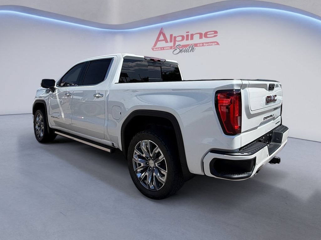 Used 2023 GMC Sierra 1500 Denali w/ Denali Reserve Package AWD/4WD image 3