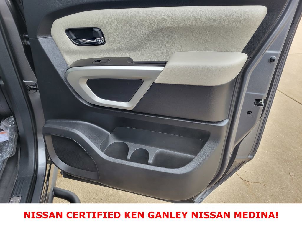 Certified 2024 Nissan Titan SV w/ SV Convenience Package image 47