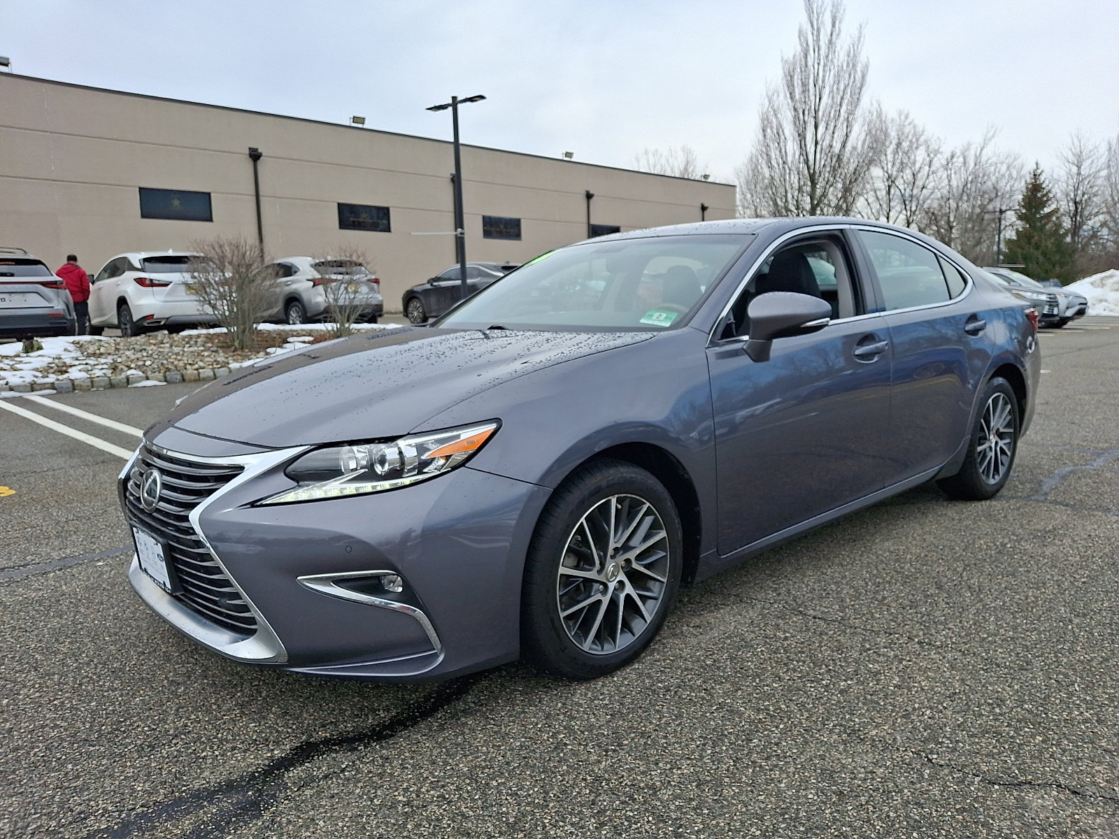 Used 2016 Lexus ES 350 w/ Navigation System Package image 3