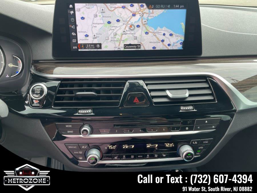 Used 2017 BMW 540i xDrive w/ Driving Assistance Package image 27