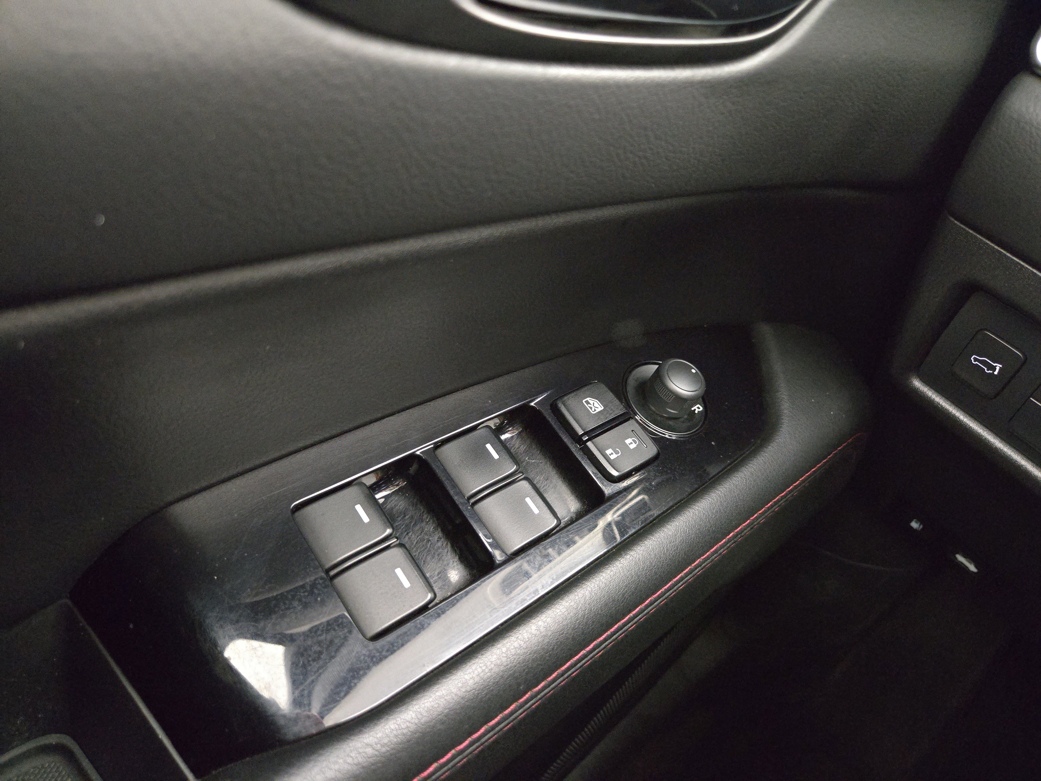 Used 2021 MAZDA CX-5 Carbon Edition image 32