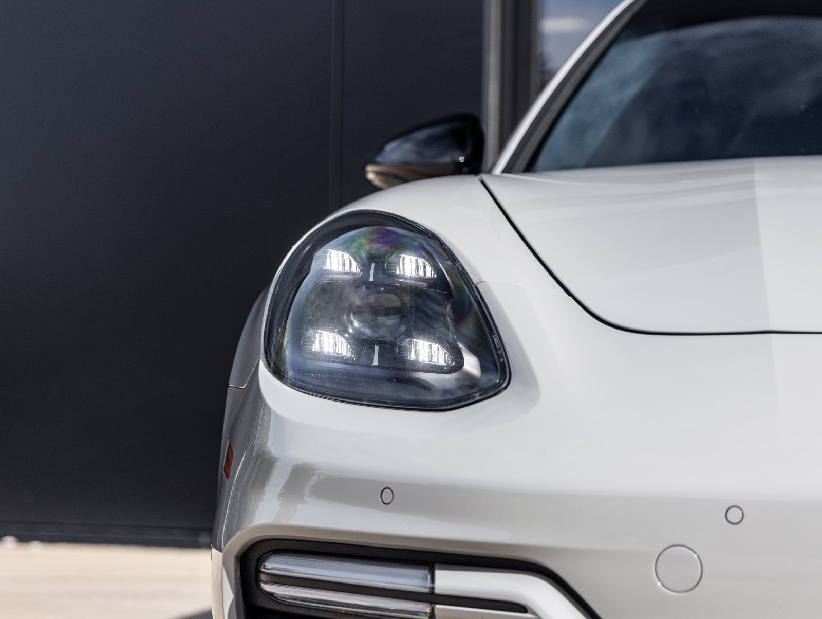Certified 2022 Porsche Panamera GTS w/ Premium Package AWD/4WD image 18