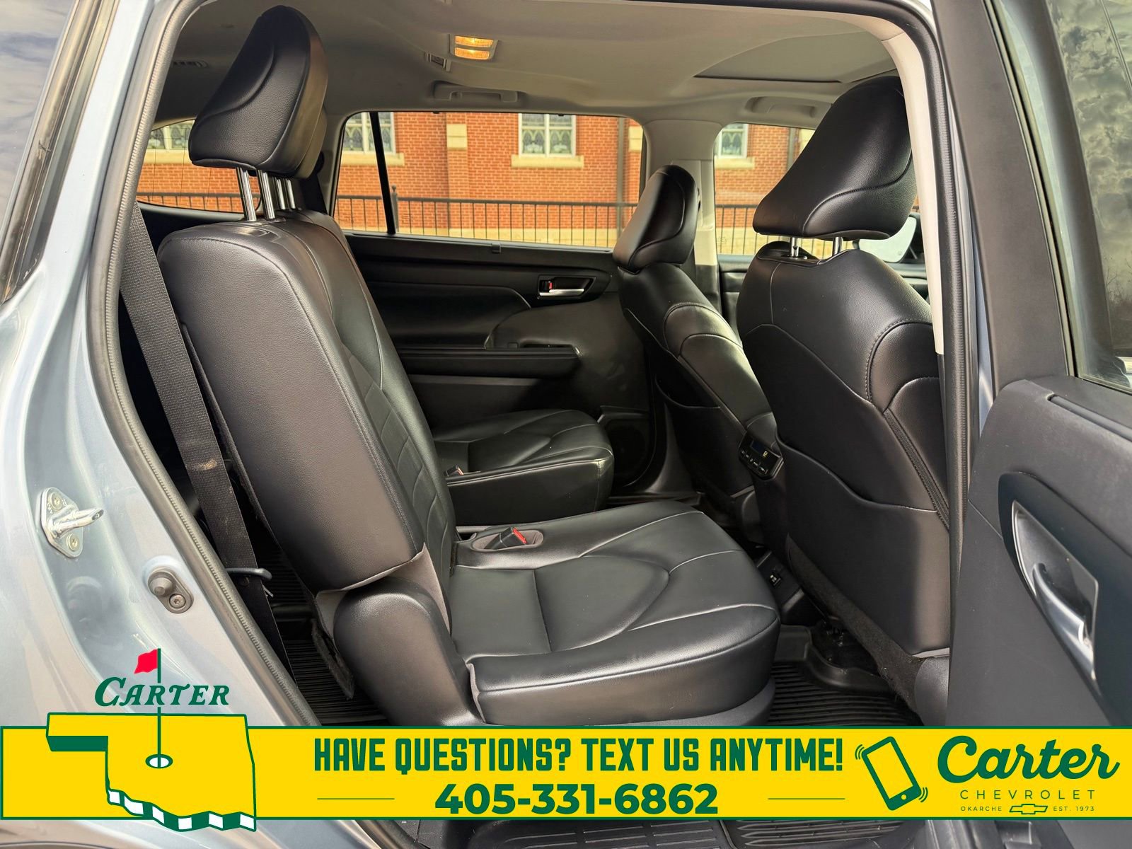 Used 2021 Toyota Highlander XLE image 32