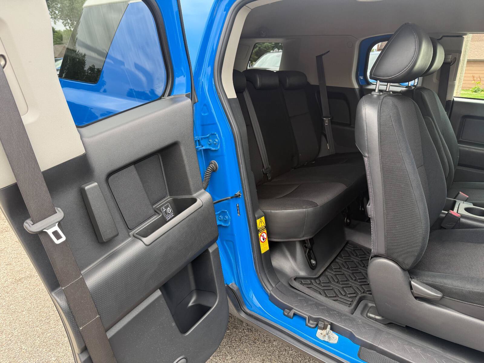 Used 2007 Toyota FJ Cruiser 4WD image 15
