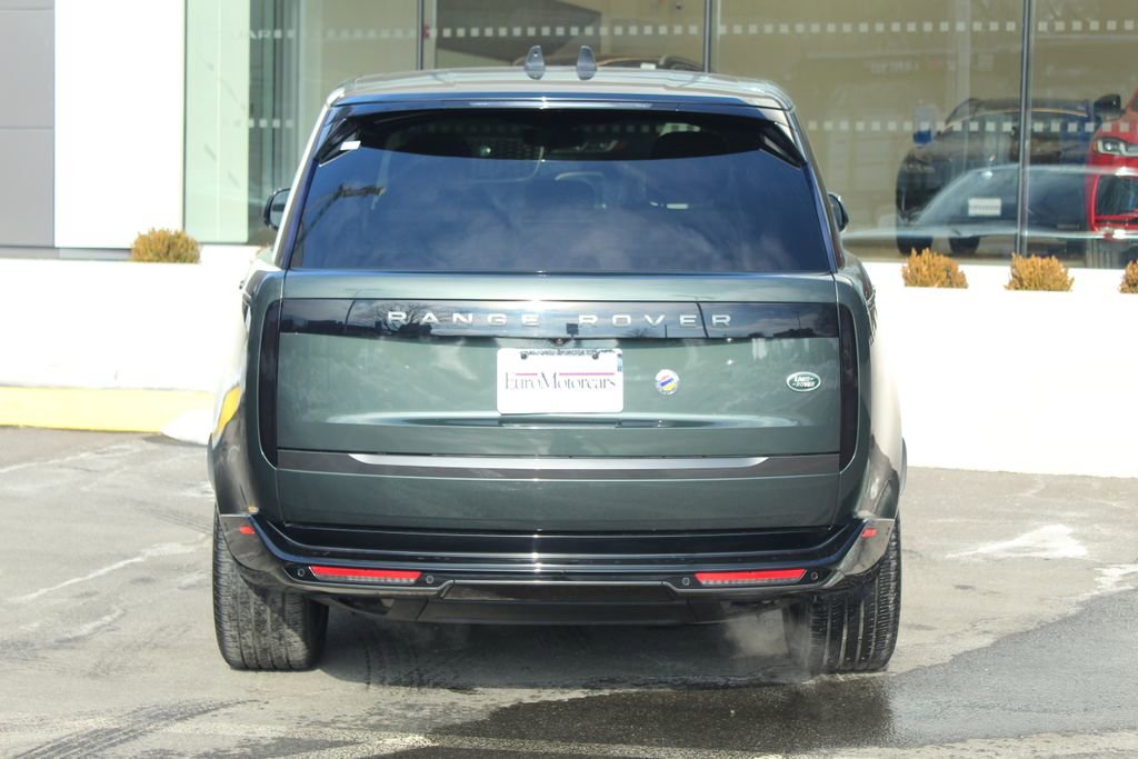 Used 2023 Land Rover Range Rover SE image 7
