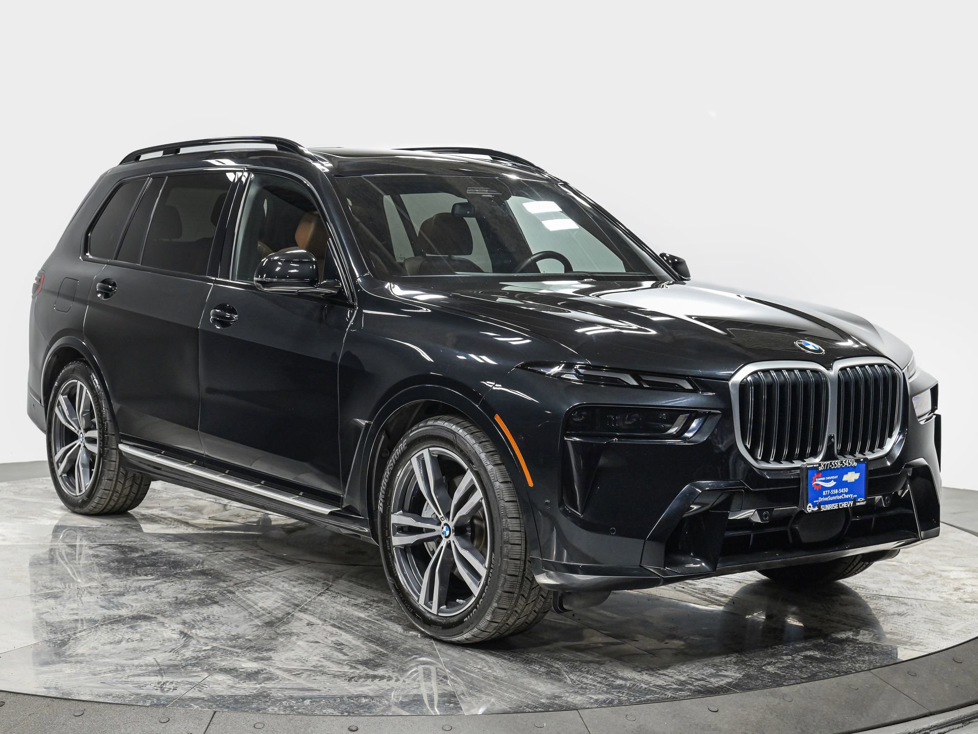Used 2023 BMW X7 xDrive40i w/ Executive Package AWD/4WD image 9