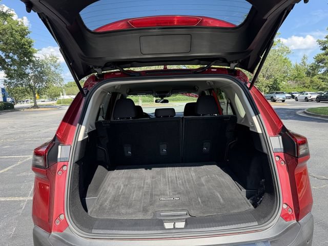 Used 2023 Nissan Rogue SV FWD image 41