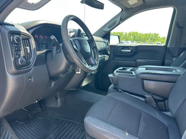 Used 2019 Chevrolet Silverado 1500 Custom Trail Boss w/ Custom Convenience Package AWD/4WD image 11