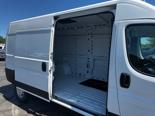 New 2026 RAM ProMaster 2500 w/ Convenience Group FWD image 15
