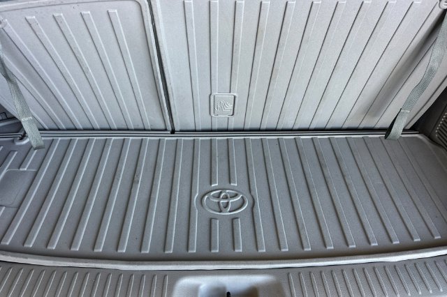 Certified 2019 Toyota Highlander LE FWD image 20