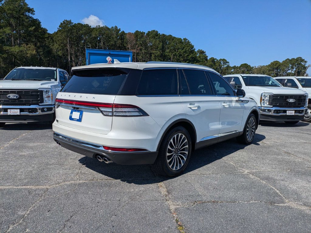 Used 2020 Lincoln Aviator Reserve w/ Elements Package Plus RWD image 4