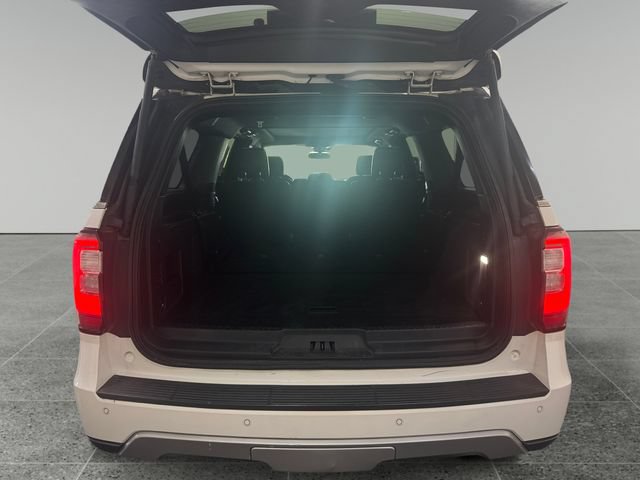 Used 2018 Ford Expedition Max Limited w/ Equipment Group 302A AWD/4WD image 13