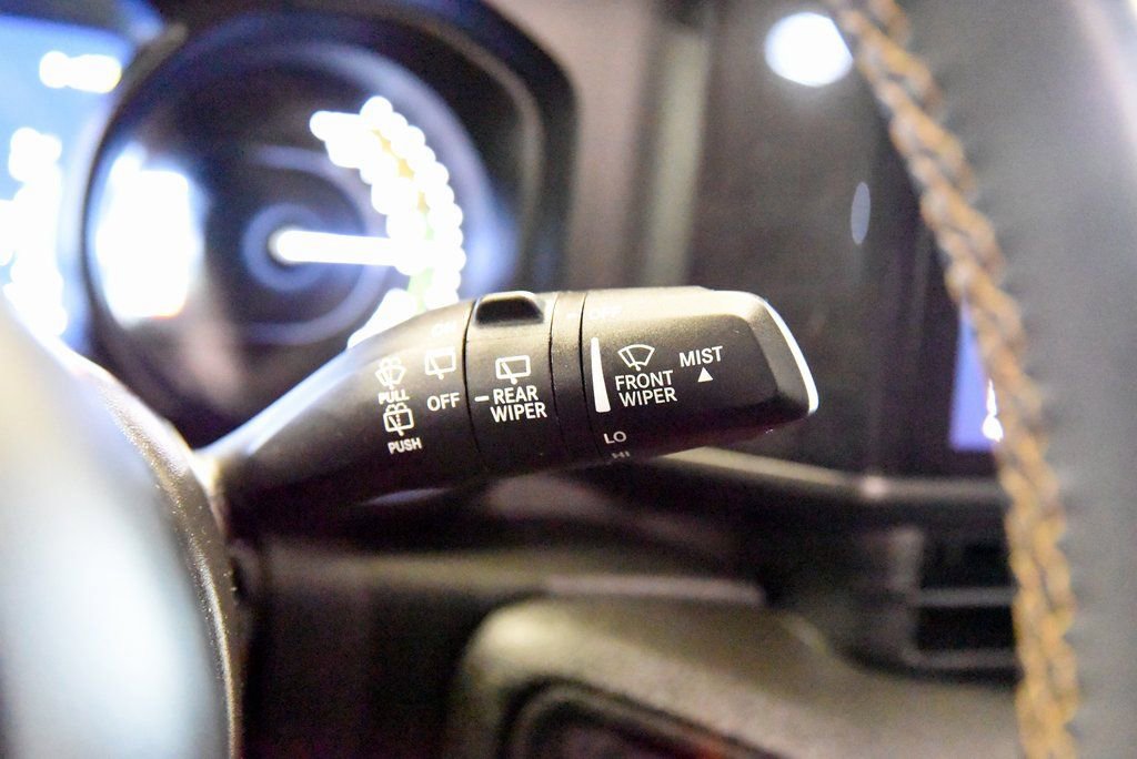 Used 2024 Jeep Wrangler Unlimited w/ Technology Group image 27