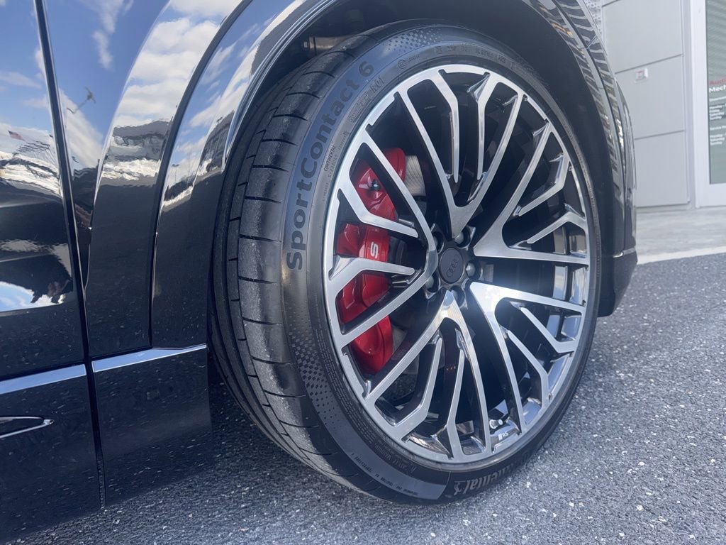 New 2026 Audi SQ8 Prestige image 5