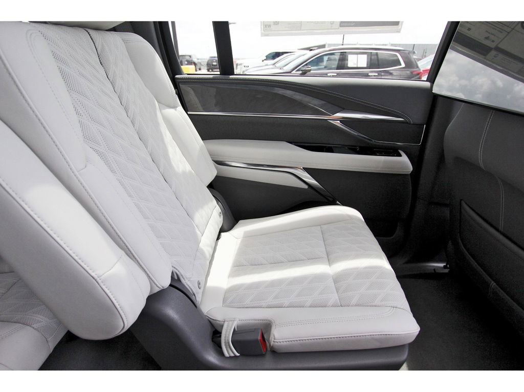 New 2026 Cadillac Escalade IQ Luxury 1 AWD/4WD image 11