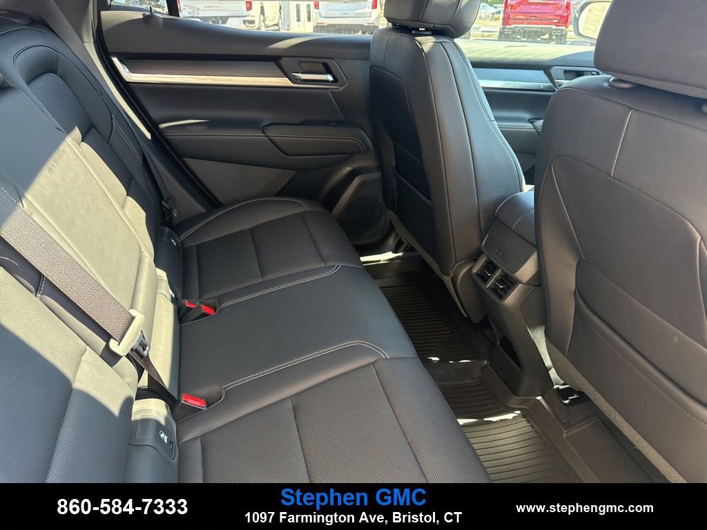 New 2026 GMC Terrain Elevation w/ Elevation Premium Package AWD/4WD image 26