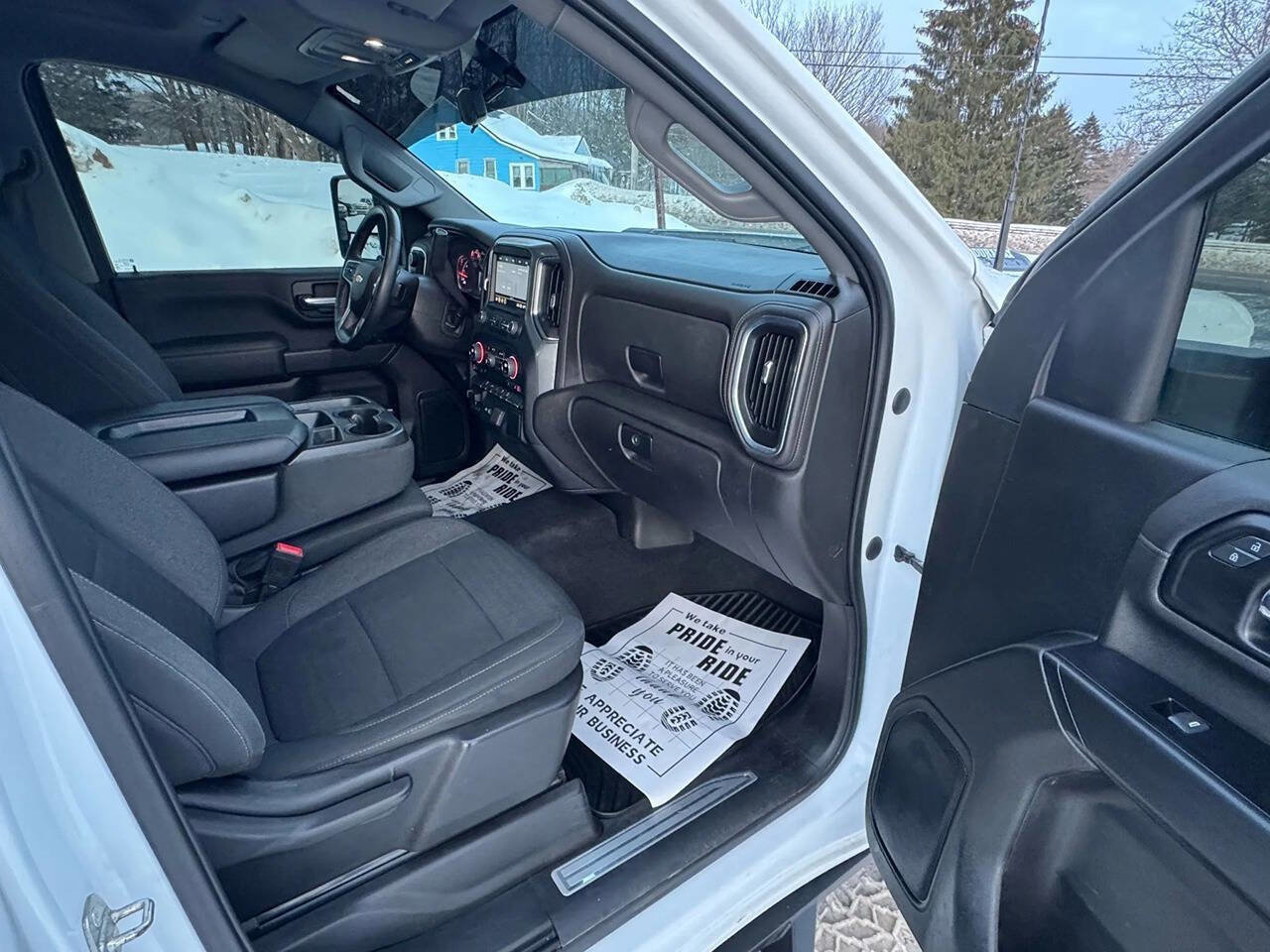 Used 2022 Chevrolet Silverado 2500 LT w/ Convenience Package image 14