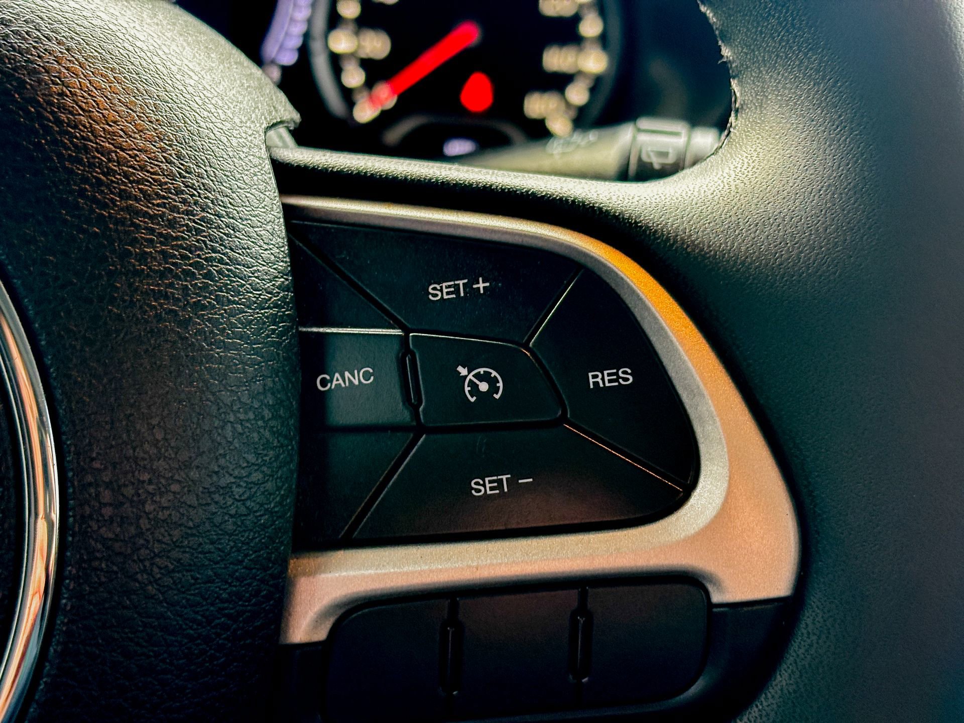 Used 2018 Jeep Renegade Latitude image 22