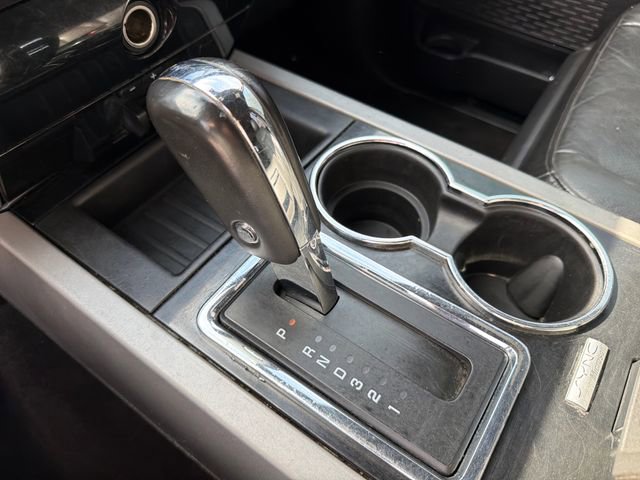 Used 2013 Ford Expedition Limited image 24