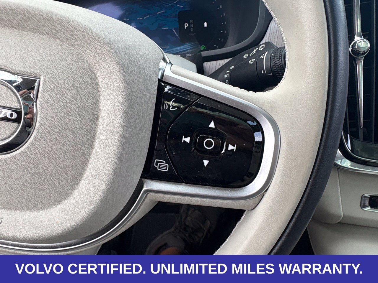 Certified 2025 Volvo V90 B6 Cross Country Plus AWD/4WD image 24