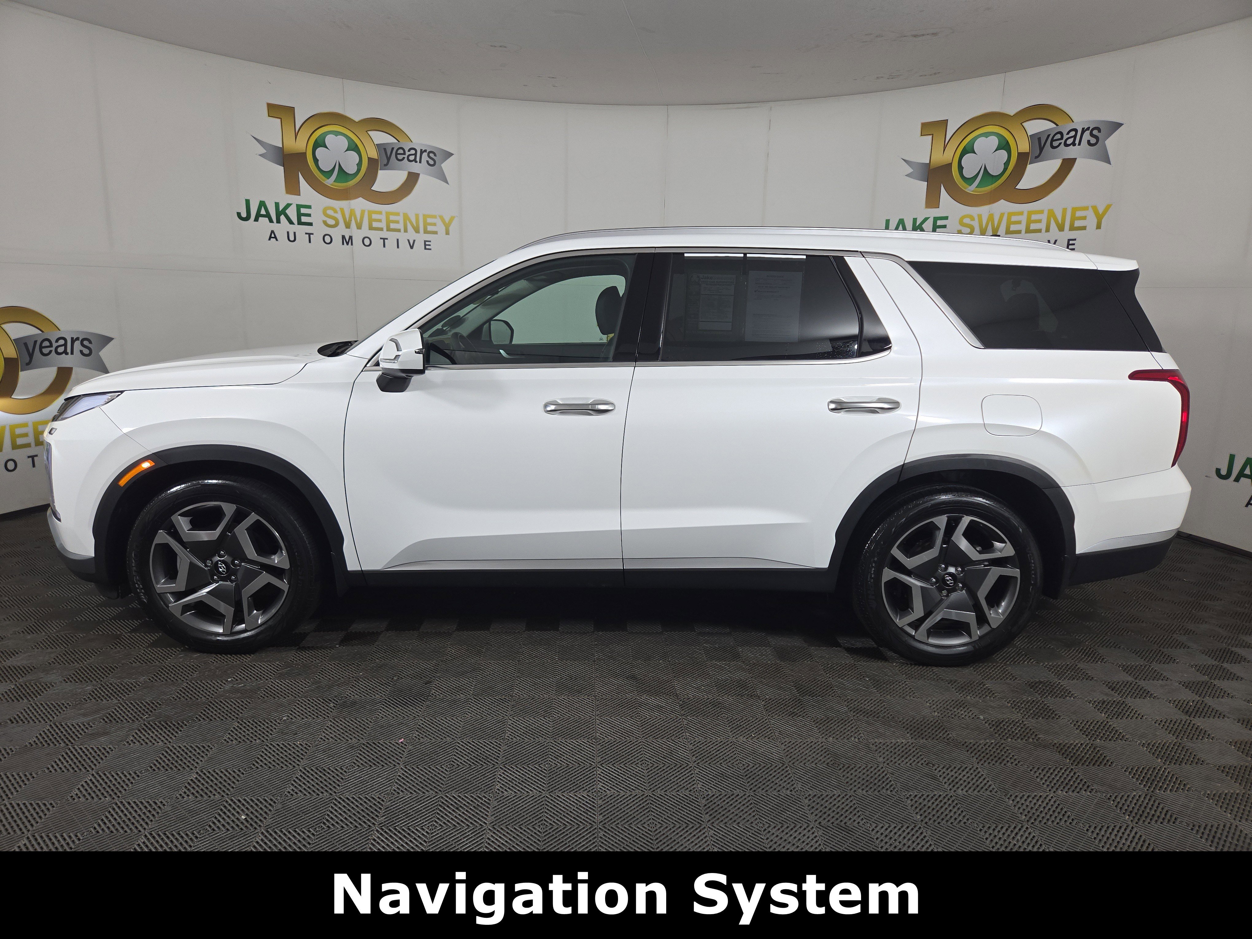 Used 2023 Hyundai Palisade Limited image 4