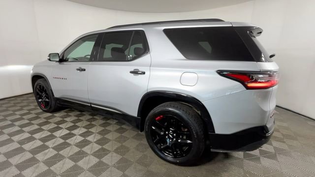 Used 2019 Chevrolet Traverse Premier w/ Redline Edition AWD/4WD image 7