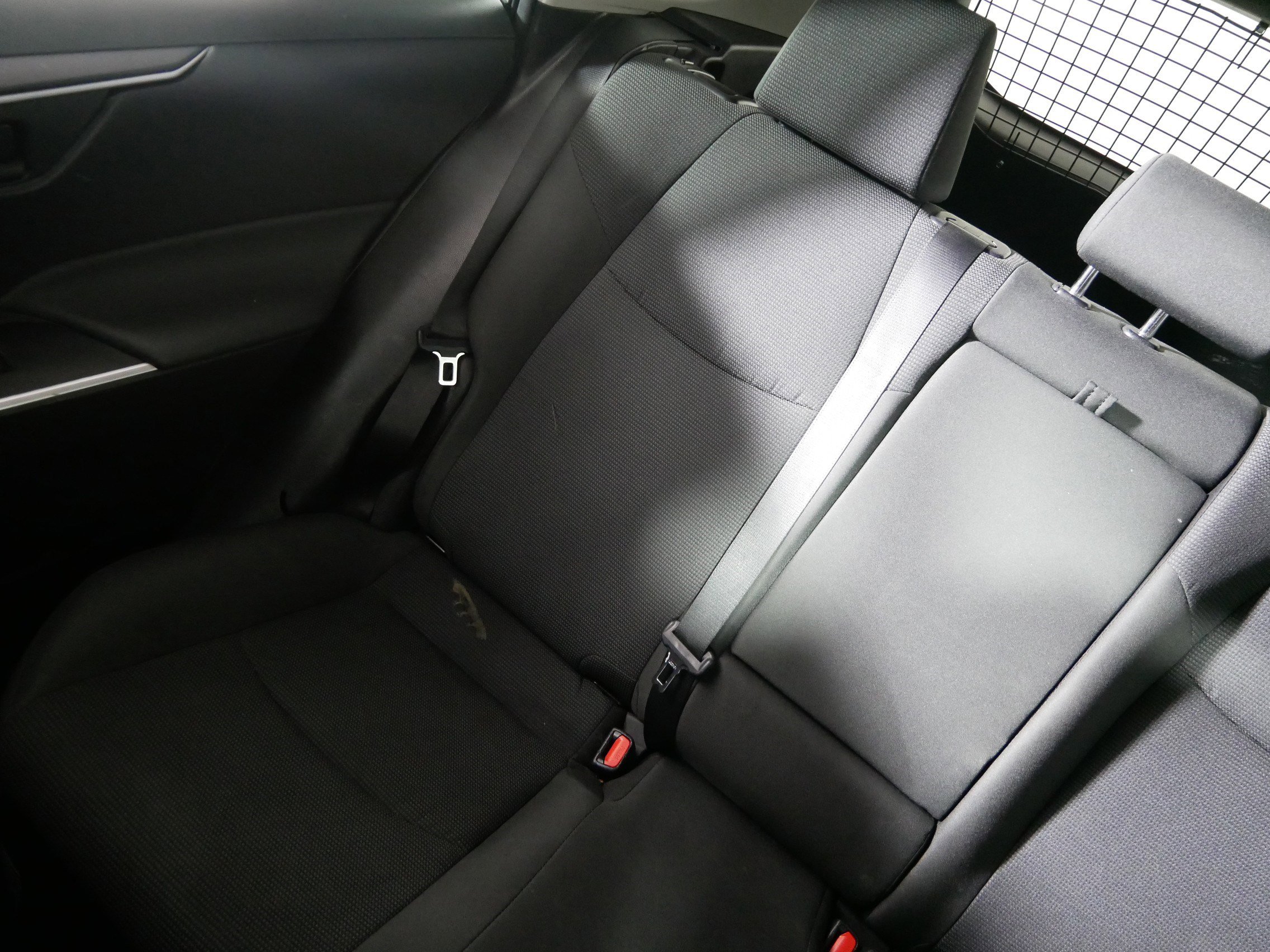 Used 2021 Toyota RAV4 LE AWD/4WD image 12